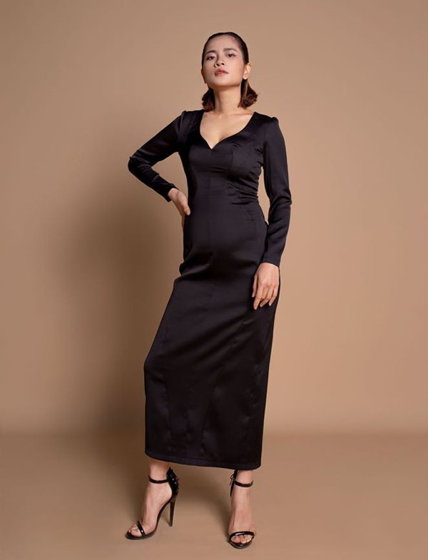 amp;#34;Em gái Công Lýamp;#34; mang thai lần 2, đi chụp ảnh phải nghiêng mình đủ kiểu mới lộ bụng bầu - 4