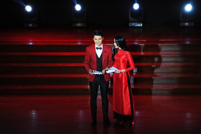 Mặc showbiz náo nhiệt chạy show sự kiện, MC Vũ Mạnh Cường quyết đi amp;#34;ngược dòngamp;#34; - 7