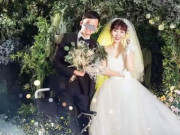 Làm vợ - Chú rể dùng miệng trao nhẫn cưới, hai họ bật khóc khi nhìn thấy gương mặt cô dâu