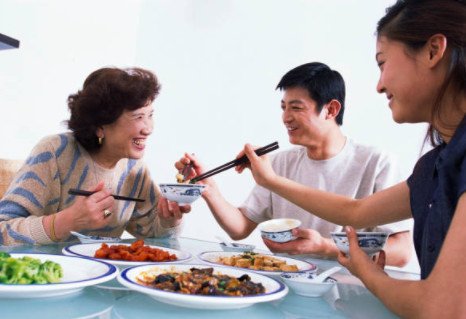 Phụ nữ trên đời siêng năng không bằng khéo miệng - 1