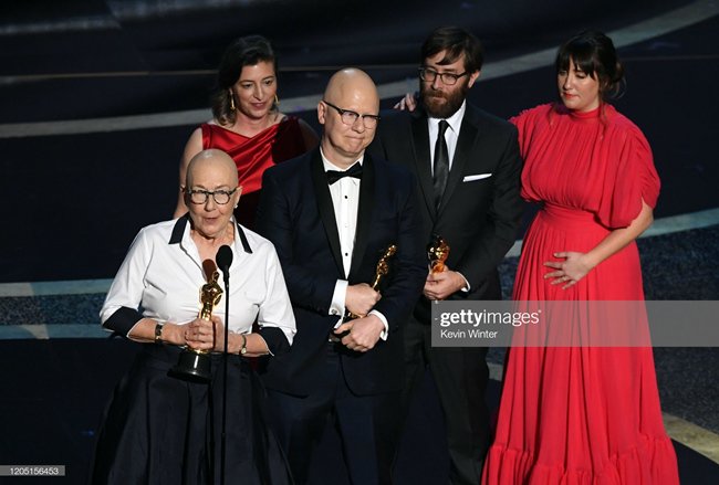 Oscar 2020 tri ân nam diễn viên Cao Dĩ Tường, khán giả không khỏi rơi nước mắt - 24