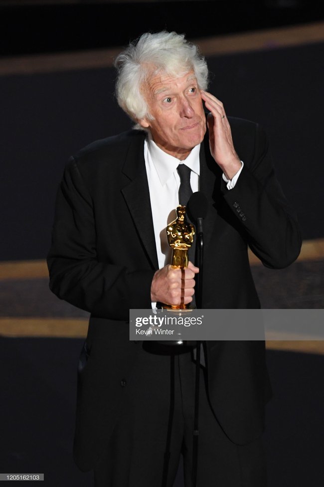 Oscar 2020 tri ân nam diễn viên Cao Dĩ Tường, khán giả không khỏi rơi nước mắt - 29