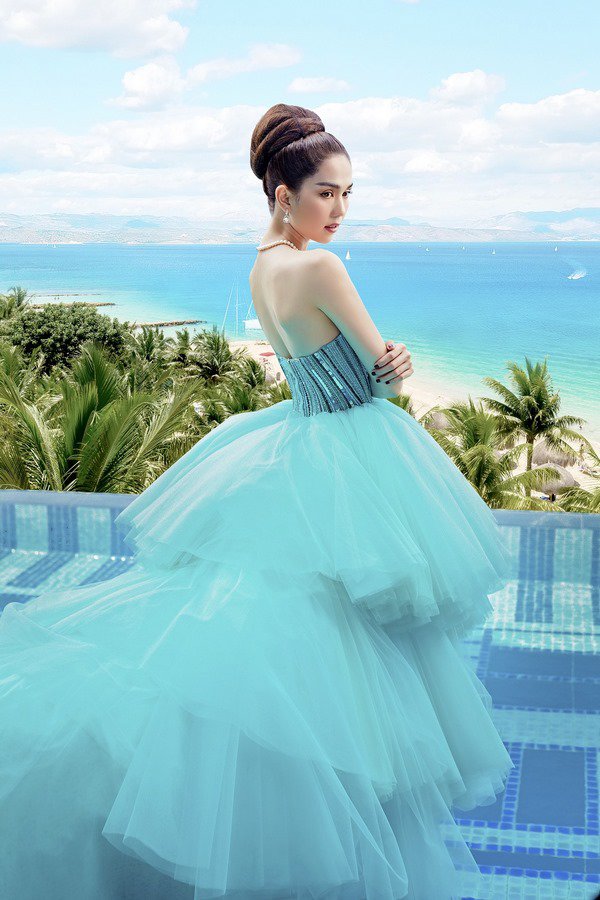 Ngọc Trinh - nữ hoàng của phong cách thời trang quyến rũ | Tin tức Online