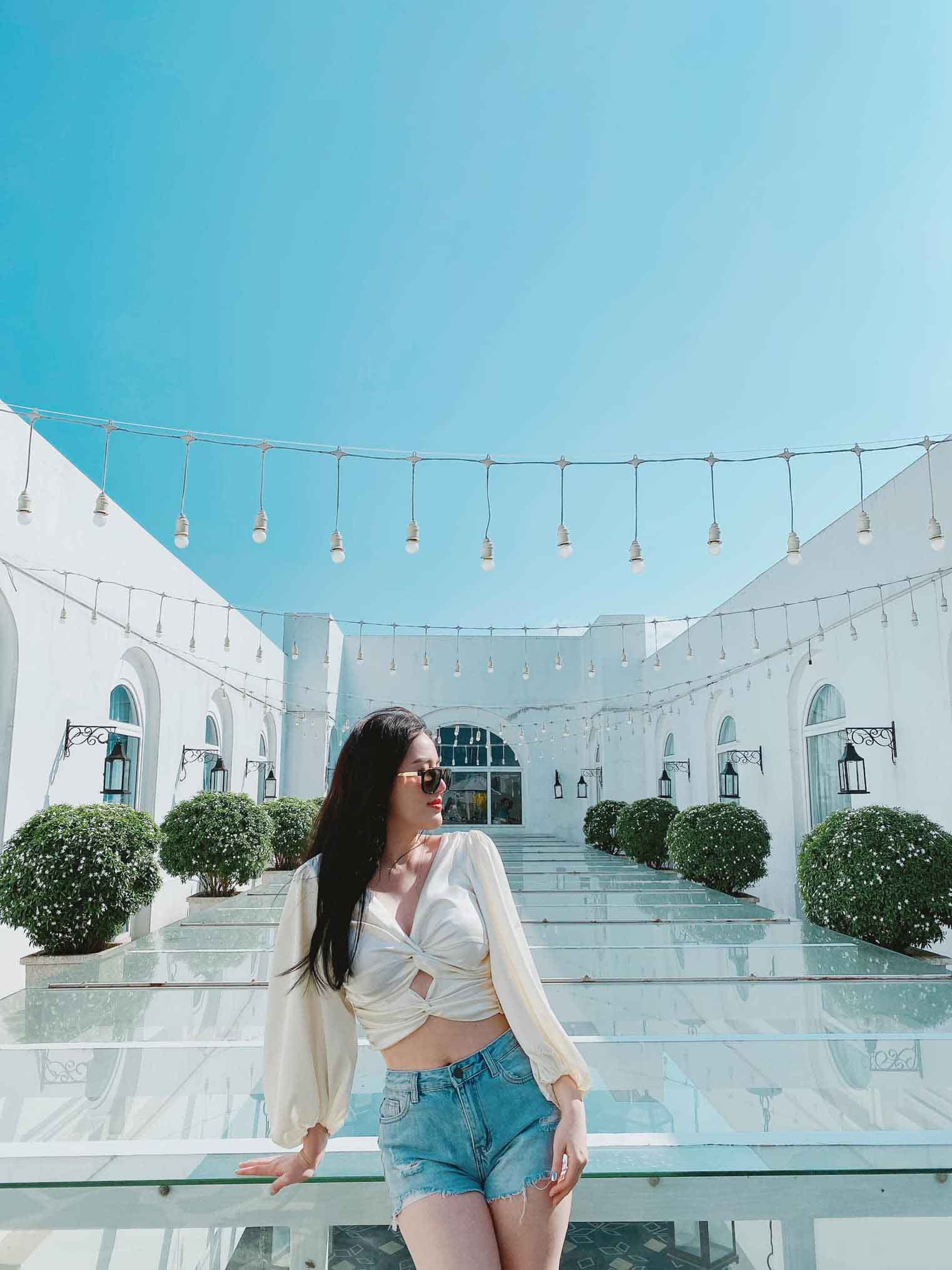 Sướng như Bảo Thy: Kết hôn xong được chồng cung phụng, dẫn đi du lịch khắp nơi - 4