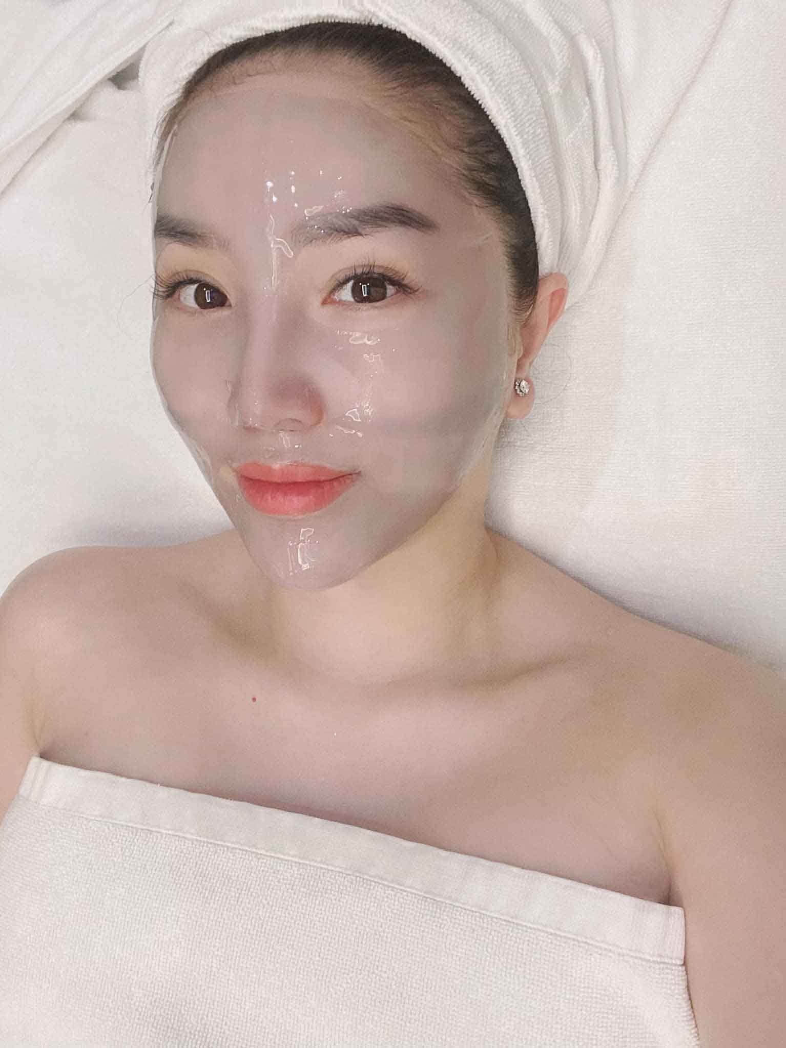 Sướng như Bảo Thy: Kết hôn xong được chồng cung phụng, dẫn đi du lịch khắp nơi - 9