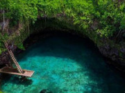 Xem ăn chơi - Khám phá hồ bơi tự nhiên đẹp nhất thế giới - chốn tiên cảnh giữa đời thực