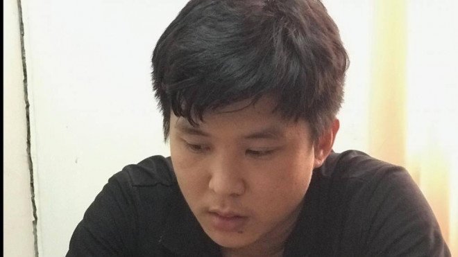 Tin tức 24h: Cận cảnh nhiều người đột nhập vào nhà hoang nơi Tuấn khỉ từng ẩn náu - 20