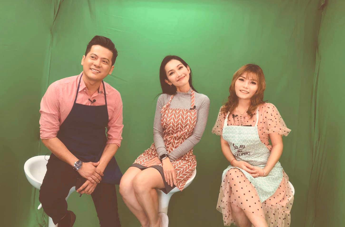 Cuộc sống như mơ của amp;#34;Út Rángamp;#34; Kim Hiền ở Mỹ sau 5 năm rời bỏ hào quang showbiz - 13