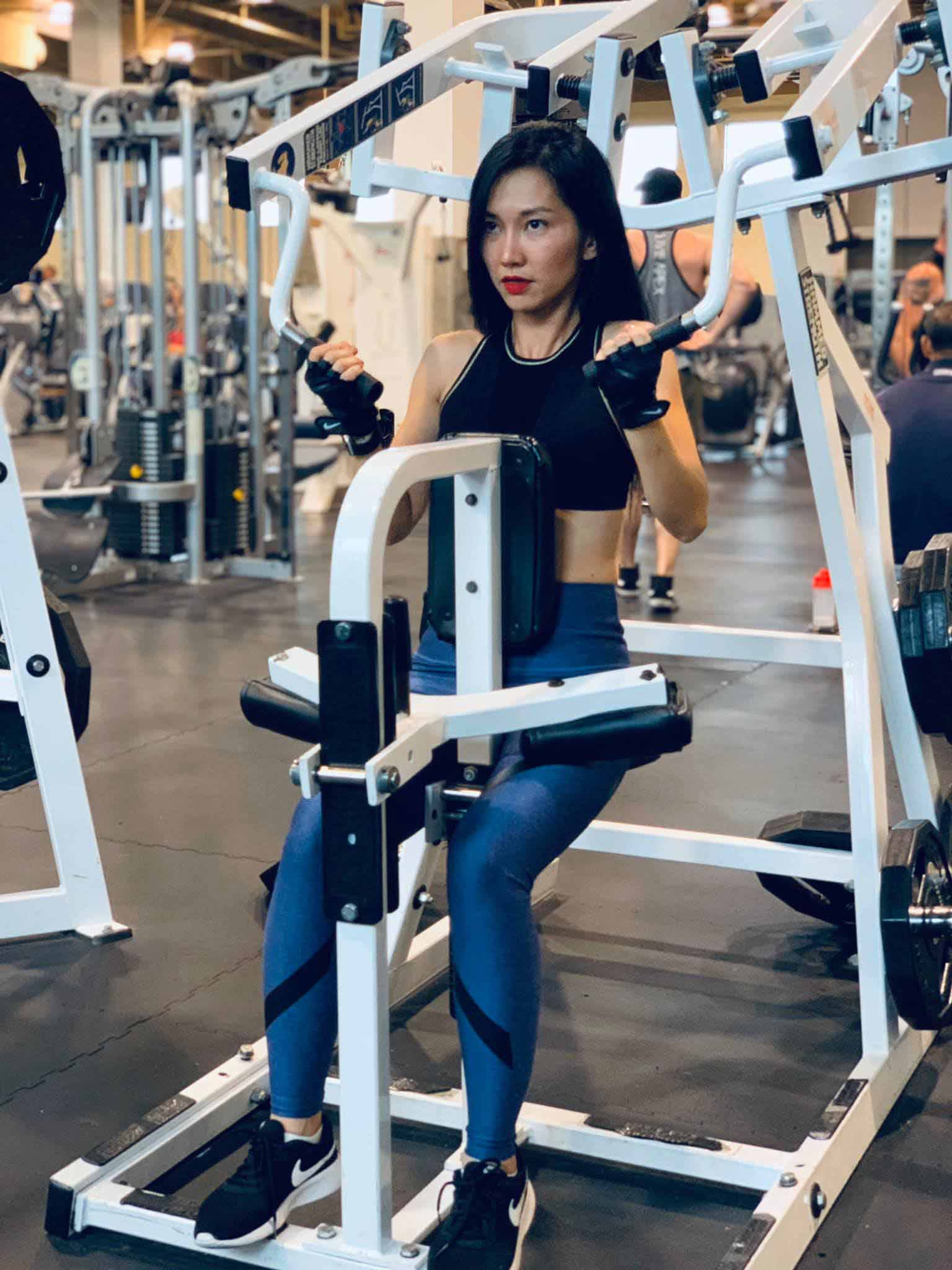 Cuộc sống như mơ của amp;#34;Út Rángamp;#34; Kim Hiền ở Mỹ sau 5 năm rời bỏ hào quang showbiz - 12