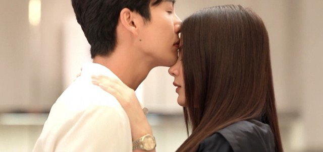 vac bung bau ve nha xin cuoi, ai ngo me thong bao cung da mang thai - 1
