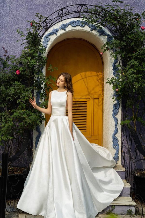 Lúp voan cô dâu- Thế giới voan lúp- áo choàng váy cưới- đuôi cài váy cưới –  Dịch vụ áo dài – váy cưới Bảo Duy Cần Thơ