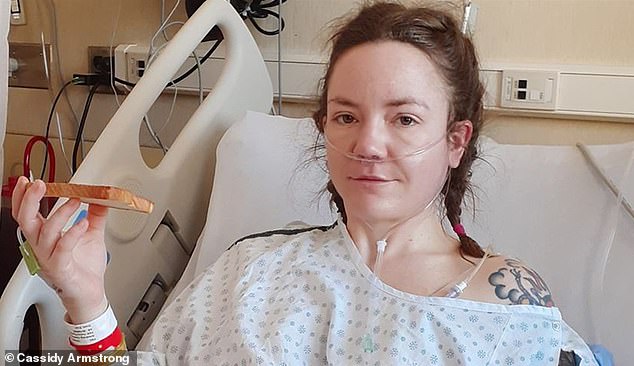 Tưởng bị ung thư gan, người phụ nữ bất ngờ khi biết khối u trong người thực sự là gì - 1