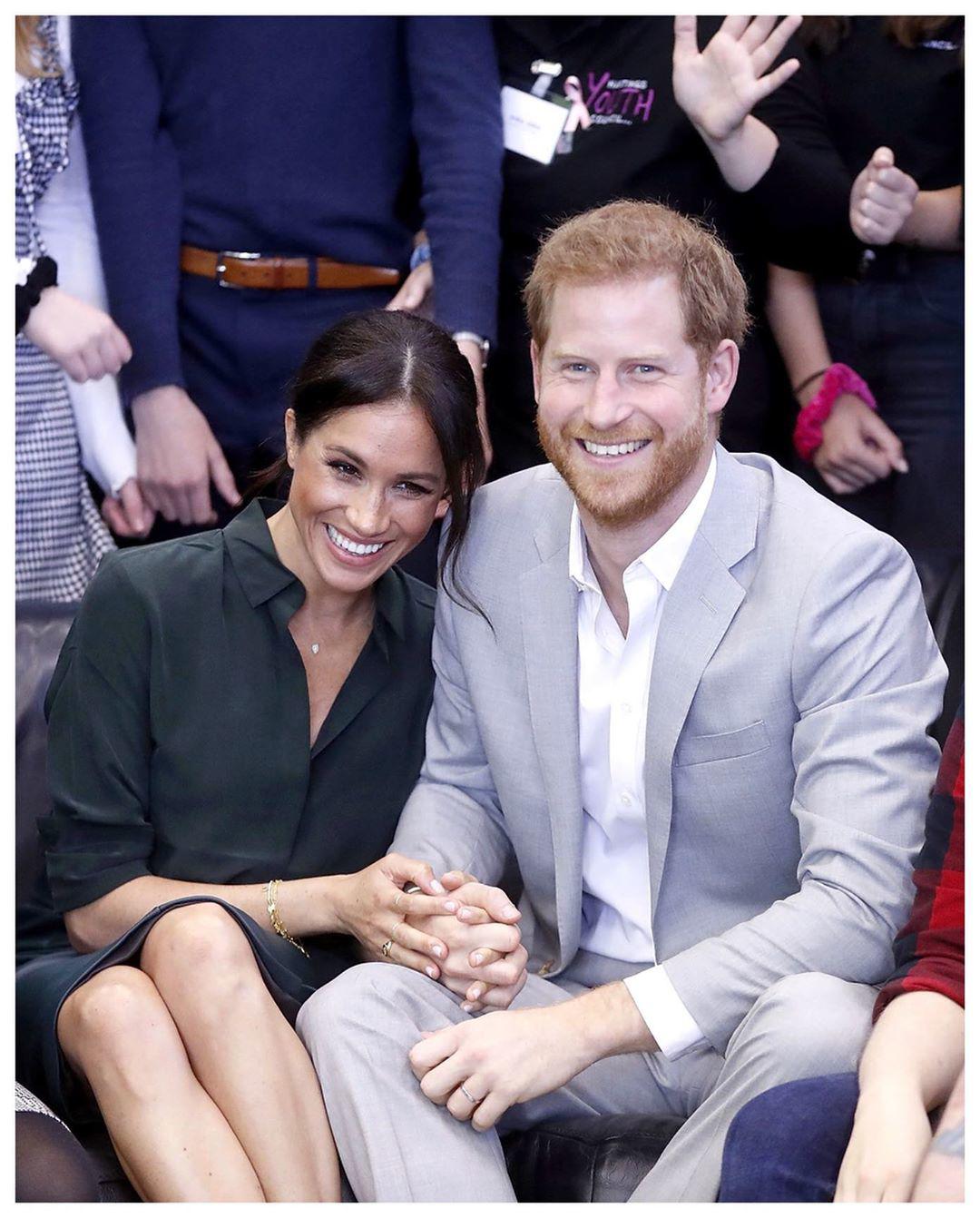 hoc meghan markle giau kheo bap tay voi loat bi quyet thoi trang cuc hay ho - 6