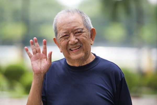 Hoàn cảnh hiện tại của nghệ sĩ Mạc Can: Bệnh tật, phải xin đi làm kiếm tiền mua cơm rau - 1