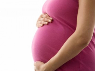 Bụng căng cứng khi mang thai tháng thứ 5 do đâu, có nguy hiểm không?