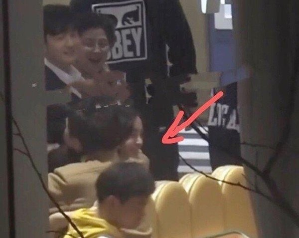 Chủ động làm điều này cho vợ lúc 0h đêm, Huỳnh Hiểu Minh thành công lấy lòng Angelababy - 5