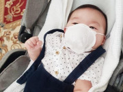 Làm mẹ - Tự chăm con, Lan Khuê hoảng hồn thấy tai quý tử có mùi khó chịu và tìm ra lý do