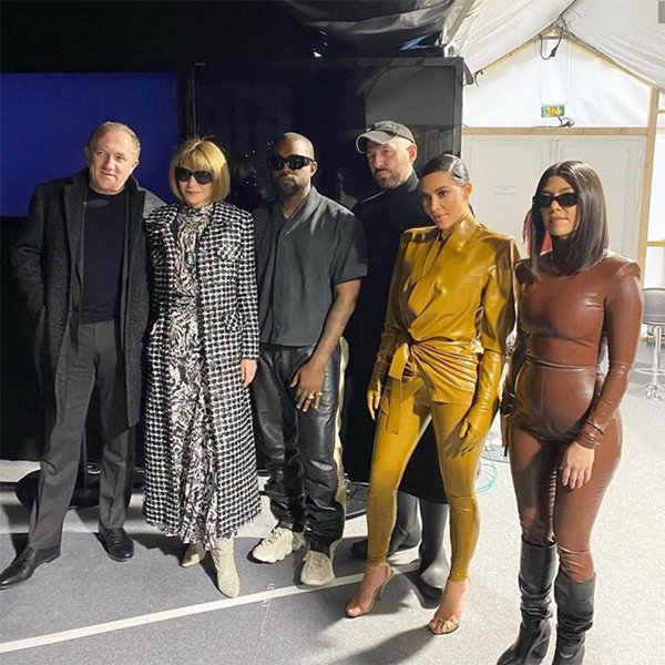 Kim amp;#34;siêu vòng 3amp;#34; mặc bó sát khoe đường cong nhưng amp;#34;bàn tay hư hỏngamp;#34; của chồng mới đáng bàn - 5