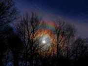 Xem ăn chơi - Lý giải bí ẩn sau hiện tượng "cầu vồng trăng" vô cùng hiếm trên thế giới