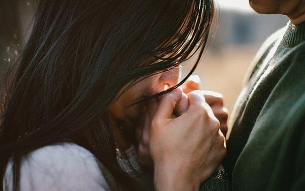 “Tình dược” - thứ ma thuật khiến người ta chìm đắm trong tình yêu có thực sự tồn tại? - 1