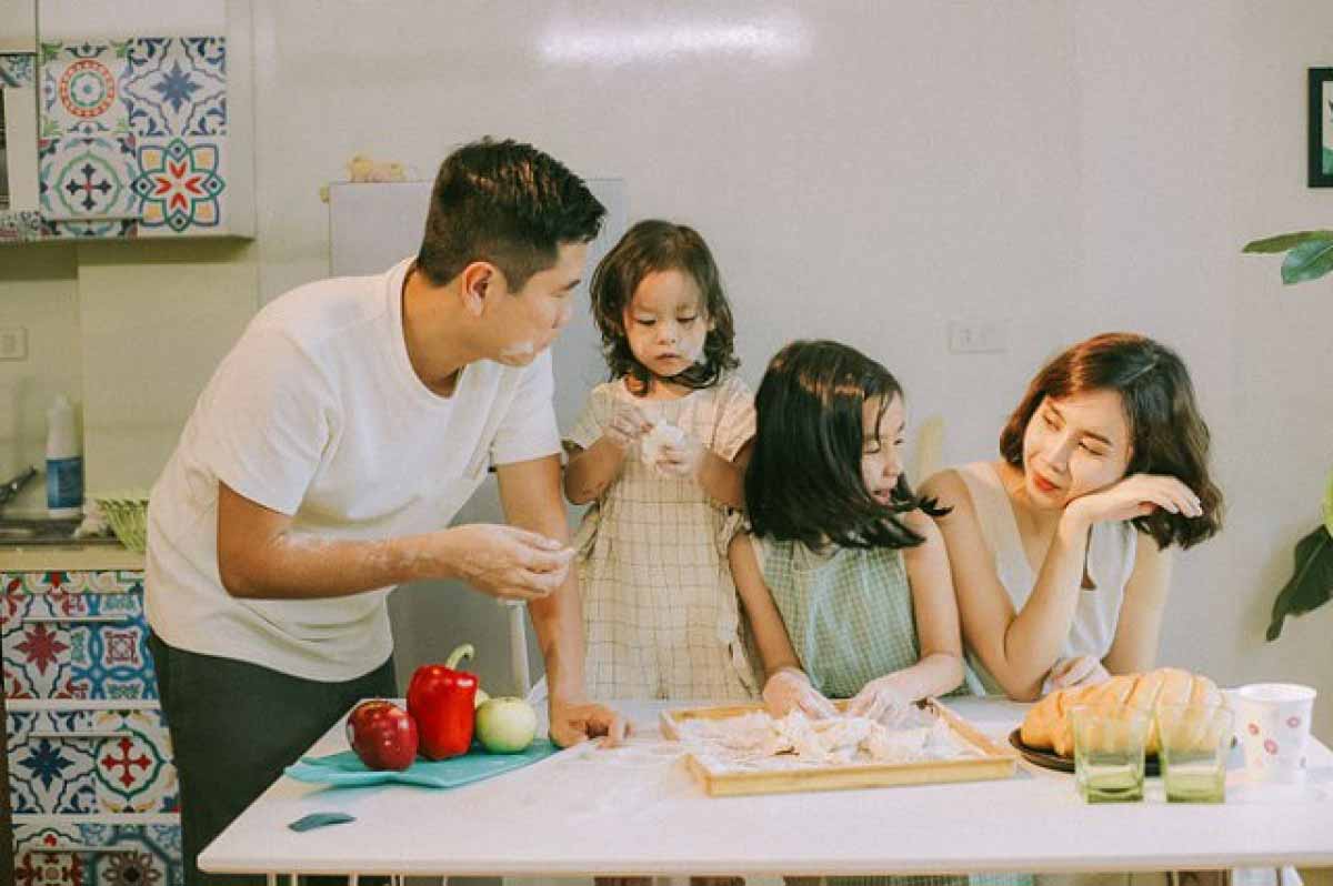 Hồ Hoài Anh tặng nhẫn kim cương, viết thư tay khẳng định yêu vợ sau khi amp;#34;gương vỡ lại lànhamp;#34; - 3