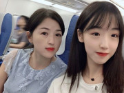 Làm mẹ - Cặp mẹ và con gái xinh, trẻ ngang nhau gây nhầm lẫn, nhân vật chính đăng ảnh chứng minh