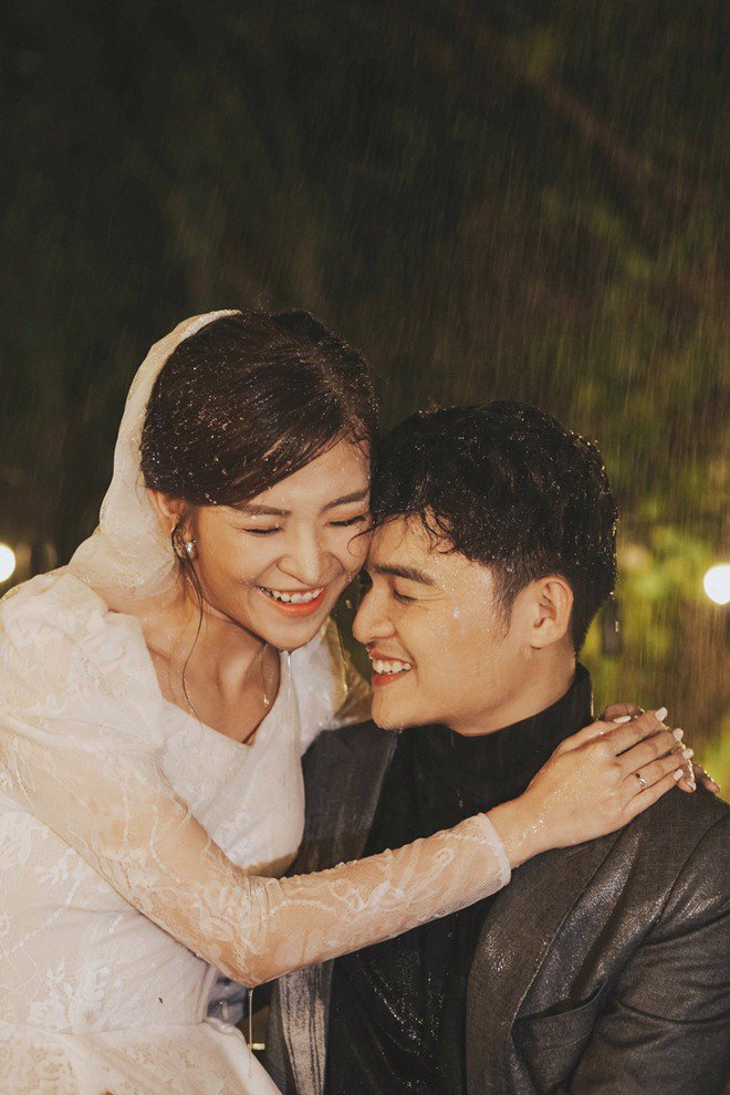 Đám cưới amp;#34;cổ tíchamp;#34; xúc động của BTV Thời sự VTV Cẩm Tú và trai đẹp Người Ấy Là Ai - 6