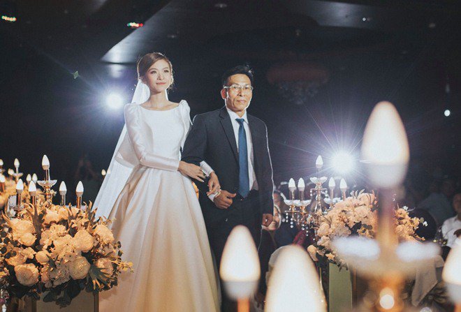 Đám cưới amp;#34;cổ tíchamp;#34; xúc động của BTV Thời sự VTV Cẩm Tú và trai đẹp Người Ấy Là Ai - 2