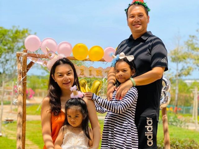 Phạm Quỳnh Anh tái hợp chồng cũ tổ chức sinh nhật cho con gái, gọi nhau là gia đình