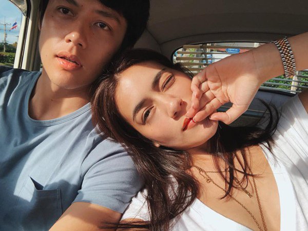 Bông hồng lai đẹp nhất đất Thái và chuyện tình bị ghét bỏ vì mang tiếng amp;#34;ăn cháo đá bátamp;#34; - 15