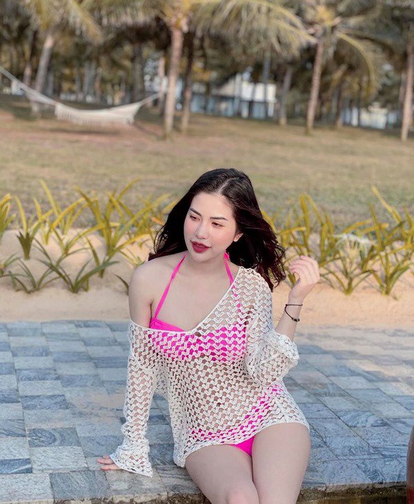 hau tai ngo chong ngay sinh nhat con, vo cu viet anh len do quyen ru, khoe sac man ma - 3