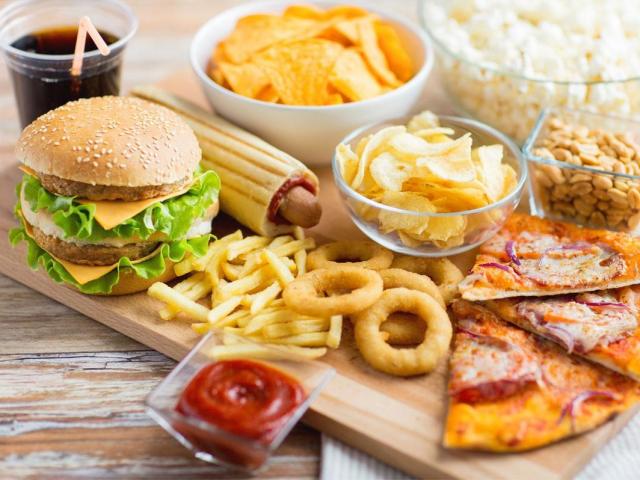 Người bị gan nhiễm mỡ kiêng gì? 7 lời khuyên dành cho bạn