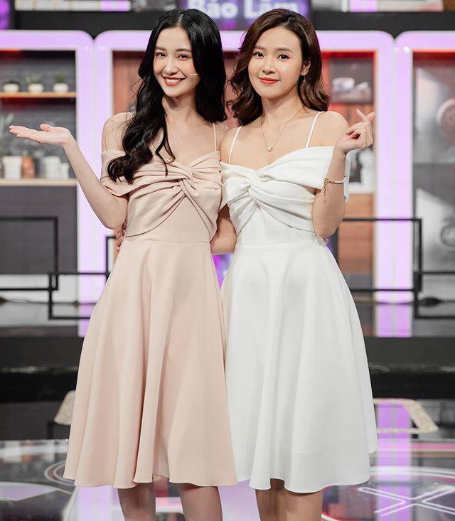 Tốn công nâng ngực, Jun Vũ dù mặc áo đôi với Midu vẫn lép kẹp như thường - 3