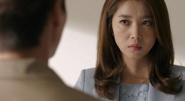 me chong que mua nhat dinh doi len o cung, 2 nam sau toi cay mat cam on ba - 1