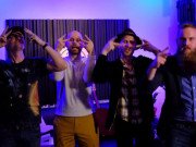 Clip Eva - Nhóm nhạc Mỹ hát 'Ghen Cô Vy' theo phong cách mới siêu chất