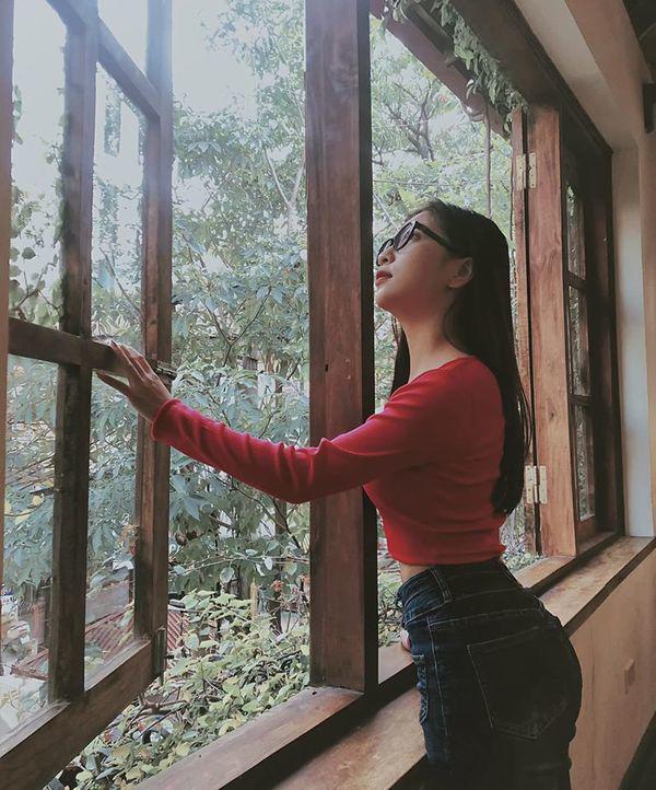 Sau nghi vấn nối lại tình cũ với Quang Hải, Nhật Lê tự tin lên MXH khoe dáng gợi cảm - 3