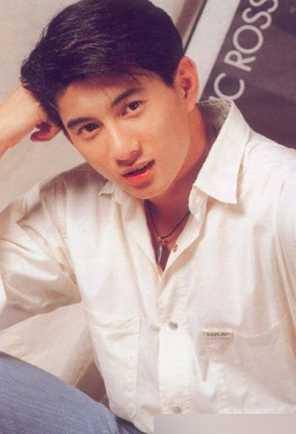 Người đàn ông tặng amp;#34;ái phiamp;#34; của mình sính lễ 3.800 tỷ giờ bị chê bai hết lời - 2