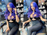 Làm đẹp - Mặc áo khoe vòng 1, nhưng màu tóc xanh của Ngân 98 mới “dậy sóng” CĐM