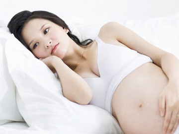 Bà bầu mất ngủ do đâu, có cách nào giúp mẹ bầu ngủ ngon không?