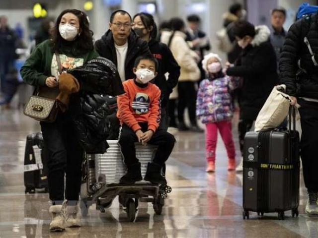 COVID-19 ngày 22/3: Hà Nội hỏa tốc vào ngõ, gõ từng nhà; Mỹ tuyên bố thảm họa ở New York