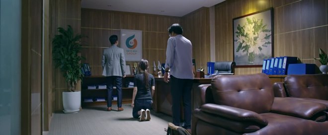 Lộ cảnh Diễm My 9x trầm mình tự sát khi bị chèn ép, Nhan Phúc Vinh nhảy xuống cứu? - 3