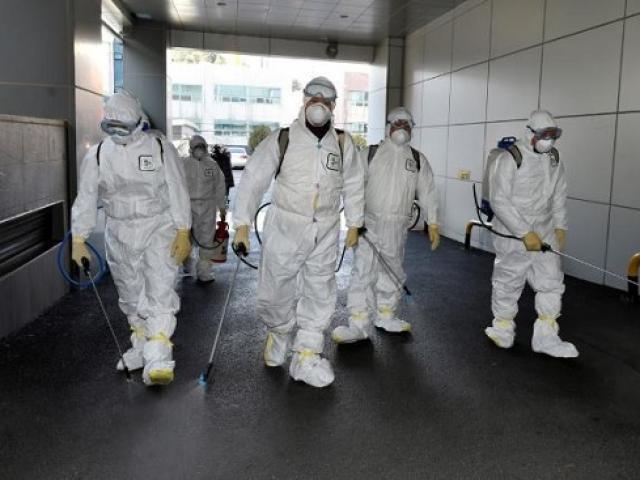 Ca mắc COVID-19 thứ 122, bệnh nhân tiếp xúc với nhiều người không đeo khẩu trang