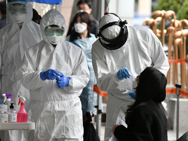 Cập nhật COVID-19 ngày 23/3: Xét nghiệm COVID-19 qua phân có thể cho kết quả chính xác hơn