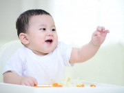 Làm mẹ - 3 cách nấu súp gà cho bé trên 1 tuổi khiến bé thích mê