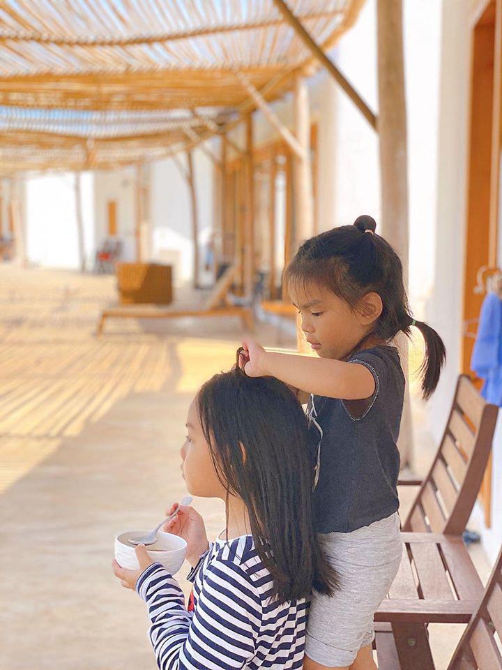 Phạm Quỳnh Anh tự cách ly khỏi 2 con, chỉ dám nhìn con qua điện thoại - 1