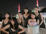 Thời trang - Được chồng đại gia yêu chiều, Lan Khuê rủ hội bạn thân tổ chức tiệc váy ngủ sang chảnh