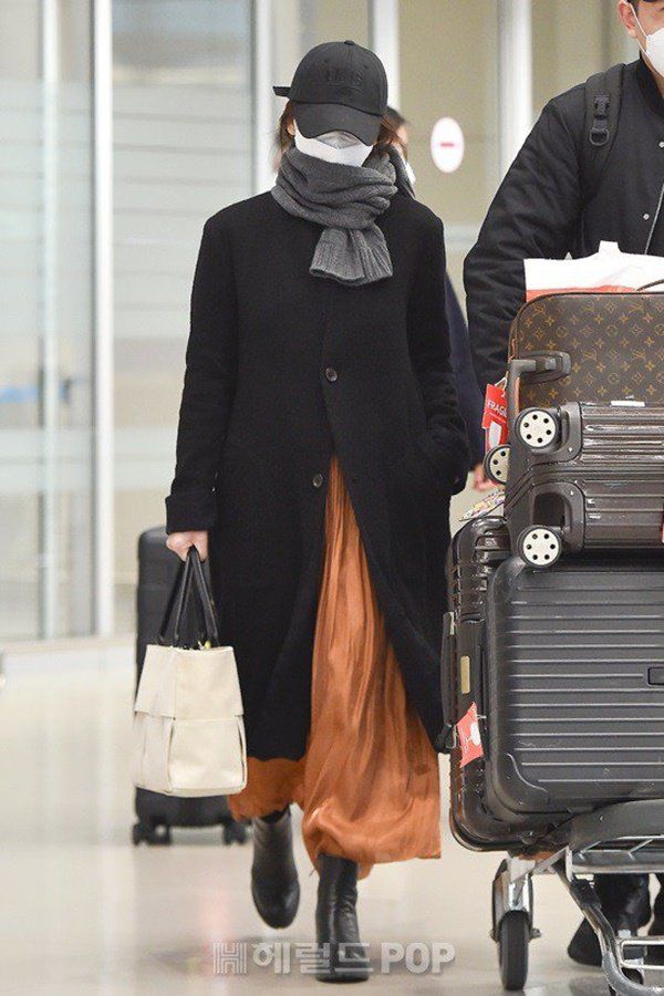 Ngôi sao 24/7: Chị Đại Cbiz hoãn có bầu, chồng trẻ áp lực phải vào bệnh viện tâm lý - 5