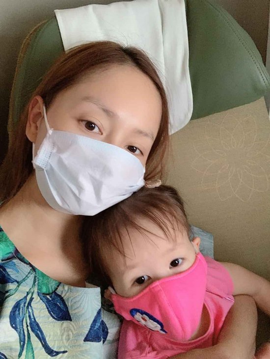 Nữ chính phim VTV giữa tâm dịch: Bạn gái Tiến Linh ế ẩm, Lan Phương vội địu con tìm chồng - 1