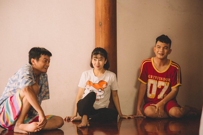 chuyen nam xua ve mai phuong: thien than "me trai den te dai", khong biet so la gi - 10