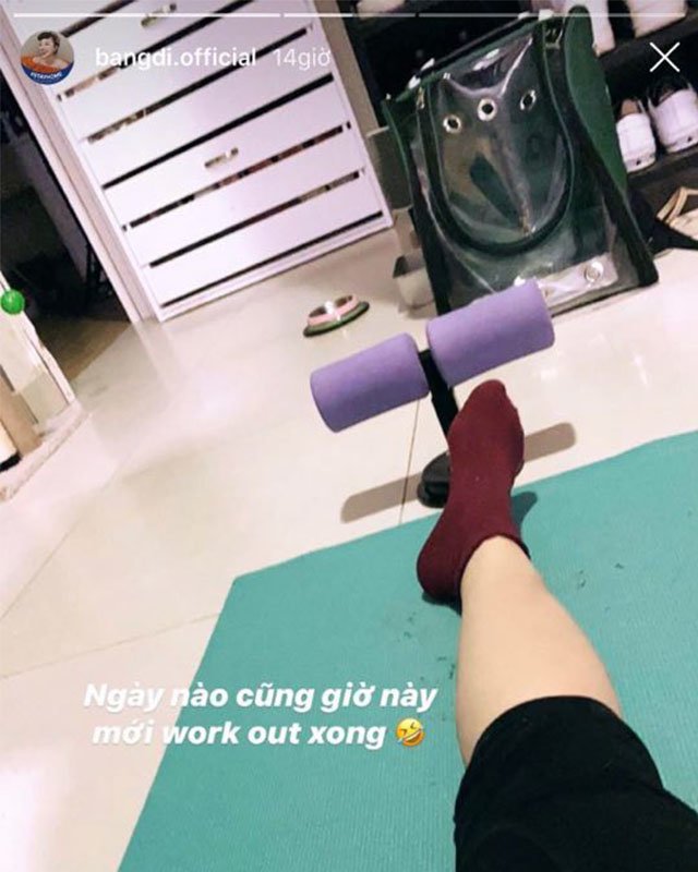 muon kieu tap luyen mua dich cua sao: h’hen nie chay bo khap buon, chi pu workout tai nha - 5